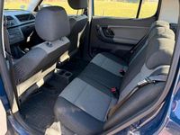 Gebraucht Skoda Fabia 60 PS (44 kW) 2010 Blau Kleinwagen