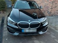 Gebraucht BMW 118 Advantage 140 PS (102 kW) 2019 Schwarz Kleinwagen