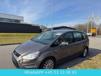 Gebraucht Ford S-MAX Titanium 140 PS (102 kW) 2014 Braun Van / Kleinbus