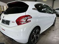 gebraucht Peugeot 208 GTI 200 THP