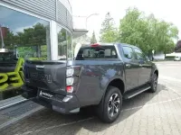 Neu Isuzu D-Max 163 PS (119 kW) 2026 Grau Pickup
