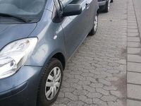 Gebraucht Toyota Yaris 2009 Grau Kleinwagen