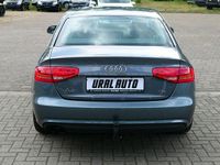 Gebraucht Audi A4 Attraction 143 PS (105 kW) 2013 Grau Limousine