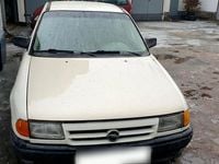 Używany Opel Astra 60 KM (44 kW) 1993 Kombi