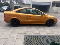 Gebraucht Opel Astra 147 PS (108 kW) 2002 Gold Coupé