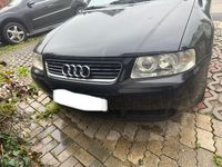 Gebraucht Audi A3 Ambiente 102 PS (75 kW) 2001 Schwarz Kleinwagen