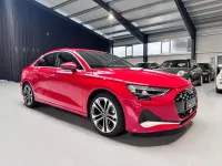 Gebraucht Audi A3 Sport 150 PS (110 kW) 2025 Rot Limousine