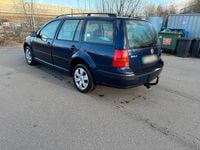 Second-hand VW Golf IV 101 CP (74 kW) 2003 Albastru Break