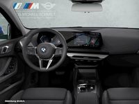 Neu BMW 118 Sport Line 150 PS (110 kW) 2025 Portimao blau Kleinwagen