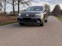 Gebraucht VW Tiguan Highline 220 PS (161 kW) 2018 Grau SUV