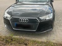 Second-hand Audi A4 Comfort 150 CP (110 kW) 2017 Negru Break