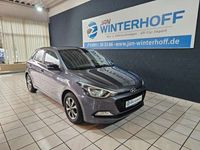 Gebraucht Hyundai i20 Passion Plus 84 PS (61 kW) 2018 Grau Kleinwagen