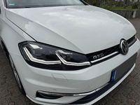 Gebraucht VW Golf VII Join 116 PS (85 kW) 2019 Weiß Limousine