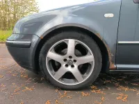 Gebraucht VW Bora 101 PS (74 kW) 2002 Grau Kombi