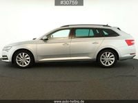 Gebraucht Skoda Superb Ambition 200 PS (147 kW) 2022 Brilliantsilber metallic Kombi