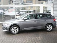 Neu Skoda Scala Selection 116 PS (85 kW) 2025 Graphite grau metallic Kleinwagen