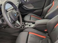 Używany BMW 220 Performance 178 KM (130 kW) 2024 Czerwony Coupe