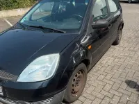 Gebraucht Ford Fiesta 60 PS (44 kW) 2003 Schwarz Kleinwagen