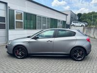 Gebraucht Alfa Romeo Giulietta Quadrifoglio Verde 241 PS (177 kW) 2015 Grau Kleinwagen