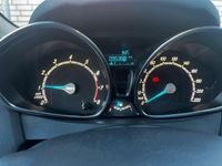 Gebraucht Ford Fiesta Celebration 101 PS (74 kW) 2017 Grau Kleinwagen