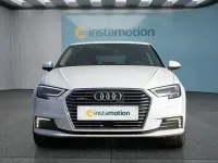 Używany Audi A3 e-tron 2020 Biały Hatchback