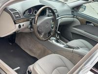 Gebraucht Mercedes E320 224 PS (164 kW) 2005 Silber Limousine