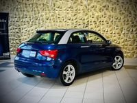 Gebraucht Audi A1 Attraction 90 PS (66 kW) 2012 Blau Kleinwagen