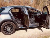 Usata Mercedes GLA200 Edition 156 CV (114 kW) 2017 Grigio SUV