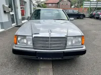Gebraucht Mercedes 300 179 PS (131 kW) 1991 Silber Coupé