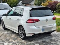 Gebraucht VW Golf VII R-line 150 PS (110 kW) 2015 Weiß Kleinwagen