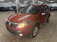 Gebraucht Dacia Sandero Stepway 87 PS (63 kW) 2010 Rot Limousine
