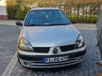 Używany Renault Clio II Authentique 58 KM (42 kW) 2002 Szary Sedan/Limuzyna