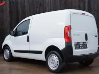 Gebraucht Peugeot Bipper Avantage 75 PS (55 kW) 2012 Weiß Van / Kleinbus