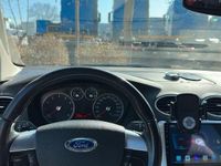 Gebraucht Ford Focus Ghia 120 PS (88 kW) 2007 Grau Limousine