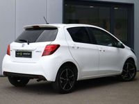 gebraucht Toyota Yaris 1.3 VVT-i Lounge / Panorama / kamera