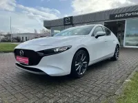Gebraucht Mazda 3 Selection 122 PS (89 kW) 2019 Snowflake white Limousine