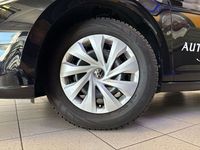 Gebraucht VW Polo Style 95 PS (69 kW) 2024 Deep black perleffekt Limousine