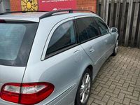 Gebraucht Mercedes E320 224 PS (164 kW) 2006 Grau Kombi