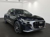 Gebraucht Audi Q8 Ambiente 286 PS (210 kW) 2019 Orcaschwarz metallic SUV
