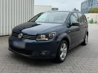 Używany VW Touran 105 KM (77 kW) 2011 Niebieski Minivan