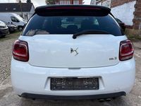 Gebraucht Citroën DS3 Sport Chic 165 PS (121 kW) 2016 Weiß Kleinwagen
