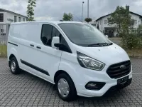Gebraucht Ford 300 131 PS (96 kW) 2022 Weiß Van / Kleinbus
