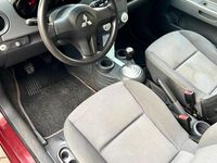 Gebraucht Mitsubishi Colt 95 PS (69 kW) 2005 Rot Kleinwagen