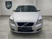 Gebraucht Volvo V50 Kinetic 109 PS (80 kW) 2010 Silber Kombi