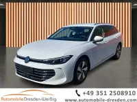 Gebraucht VW Passat Elegance 150 PS (110 kW) 2025 Weiß Kombi