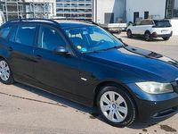 Gebraucht BMW 318 122 PS (89 kW) 2007 Schwarz Kombi