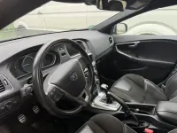 Gebraucht Volvo V40 Ocean Race 150 PS (110 kW) 2015 Schwarz Limousine