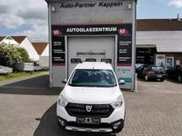 Gebraucht Dacia Dokker Celebration 116 PS (85 kW) 2017 Weiß Van / Kleinbus