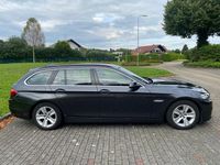 Gebraucht BMW 520 Sport Line 190 PS (139 kW) 2016 Grau Kombi