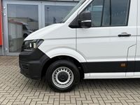 Second-hand VW Crafter 177 CP (130 kW) 2025 Alb Van